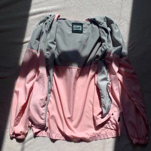 beautiful giant windbreaker M